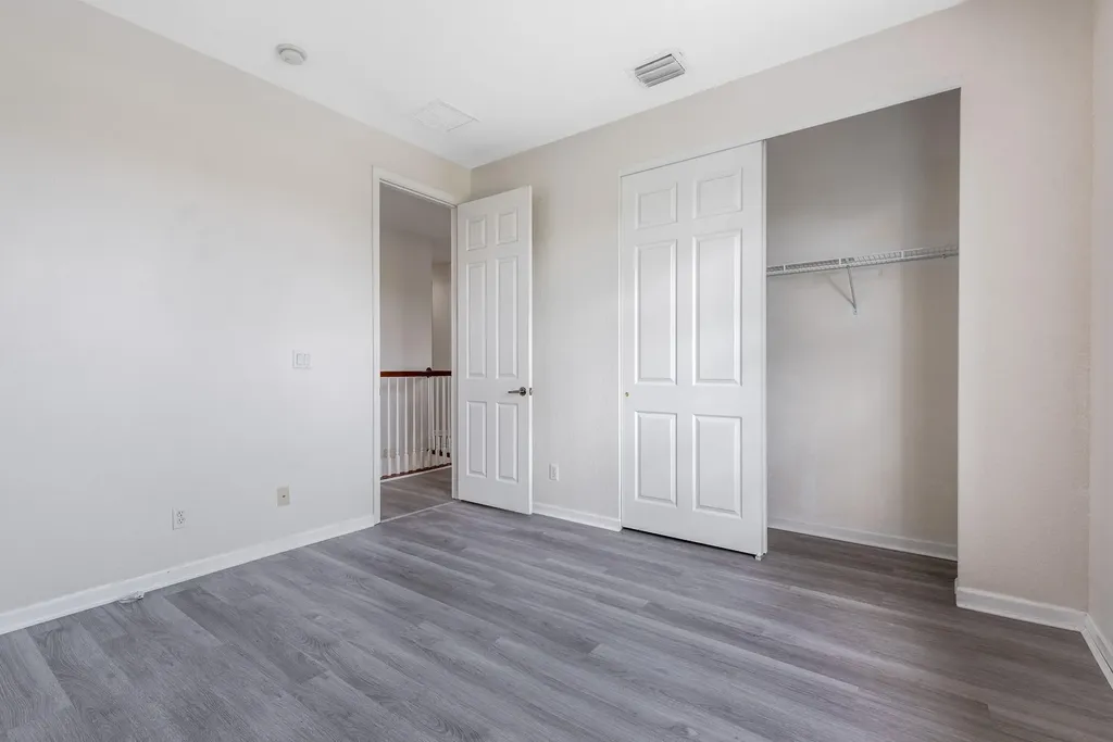 102 Ibisca Terrace Royal Palm Beach FL 33411