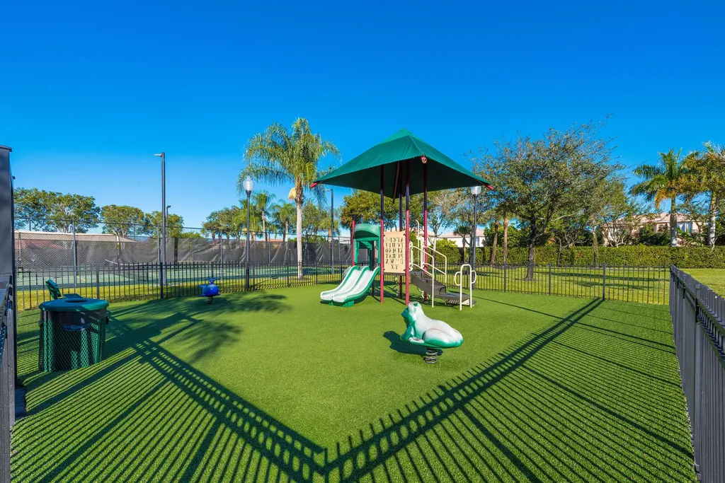 102 Ibisca Terrace Royal Palm Beach FL 33411