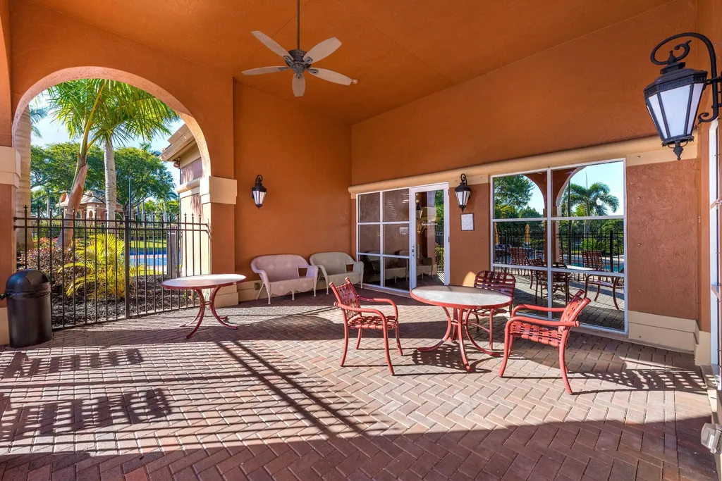 102 Ibisca Terrace Royal Palm Beach FL 33411