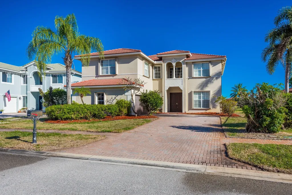 102 Ibisca Terrace Royal Palm Beach FL 33411