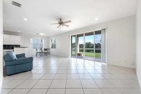 102 Ibisca Terrace Royal Palm Beach FL 33411