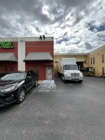 3335 NW 74th Avenue Miami FL 33122