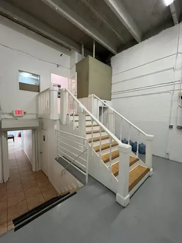 3335 NW 74th Avenue Miami FL 33122