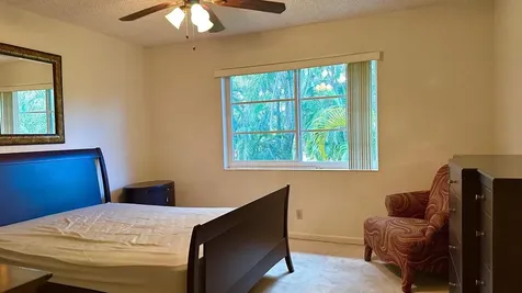 639 W Oakland Park Boulevard Oakland Park FL 33311