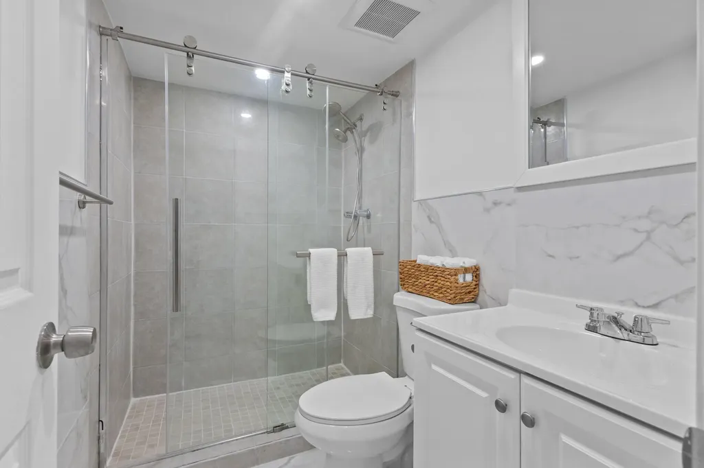 3051 S Palm Aire Drive Pompano Beach FL 33069