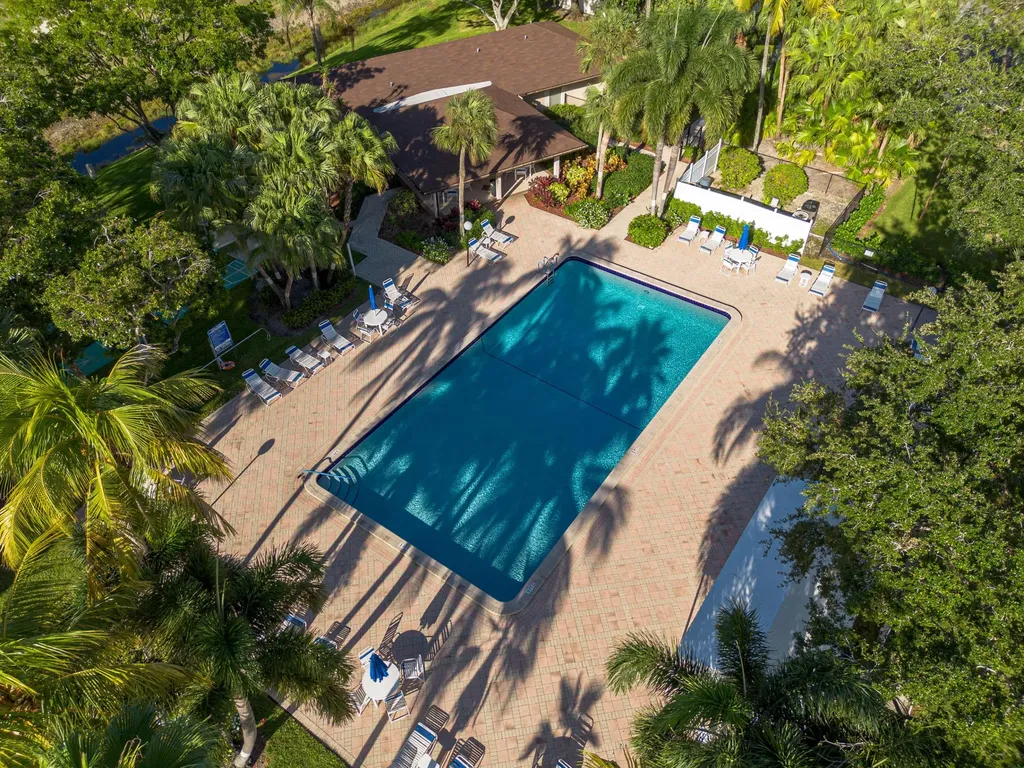 3051 S Palm Aire Drive Pompano Beach FL 33069