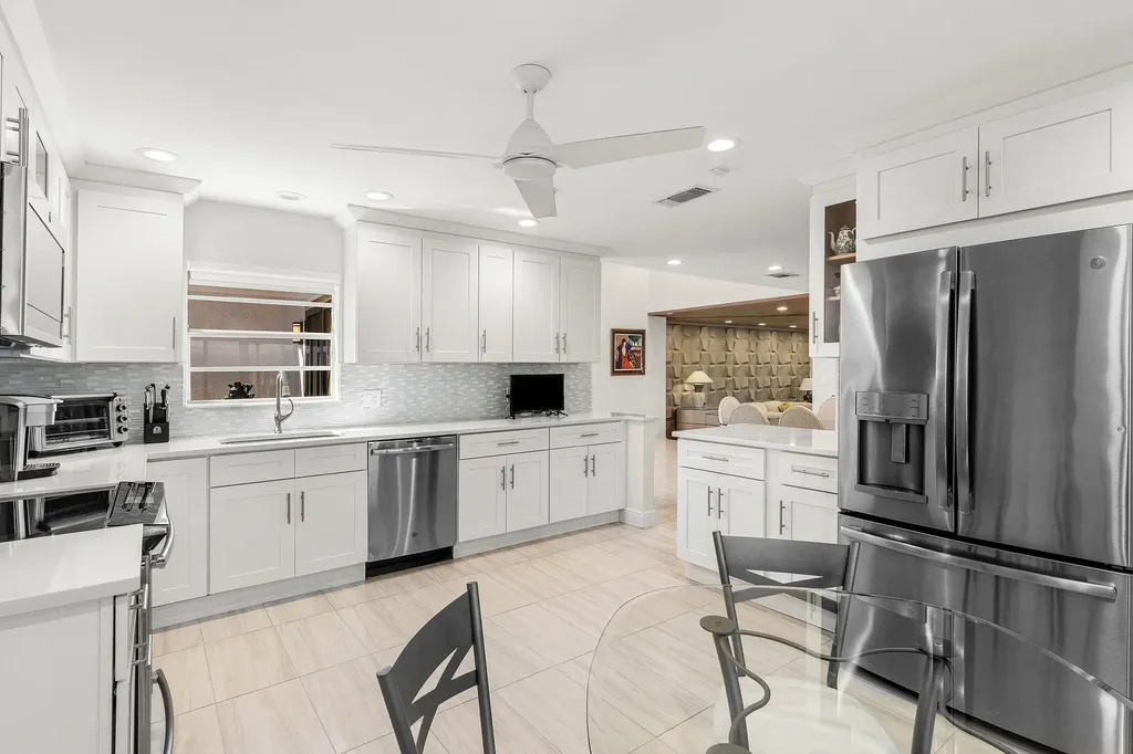 35 Estate Drive Boynton Beach FL 33436