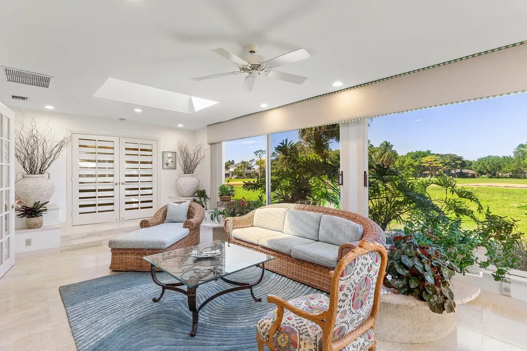 35 Estate Drive Boynton Beach FL 33436