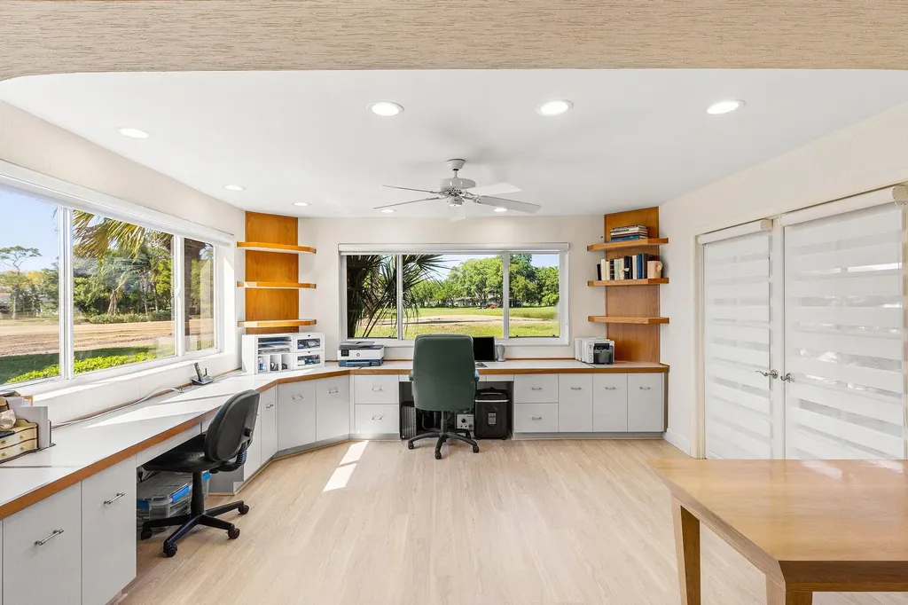 35 Estate Drive Boynton Beach FL 33436