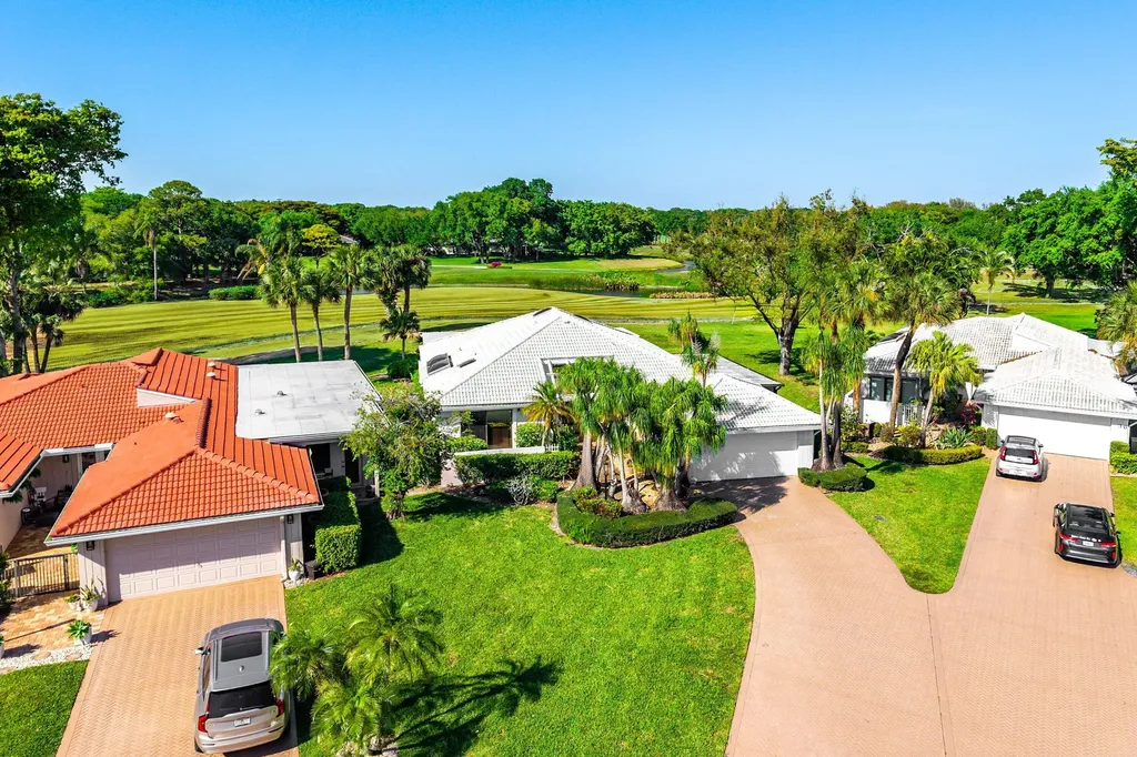 35 Estate Drive Boynton Beach FL 33436