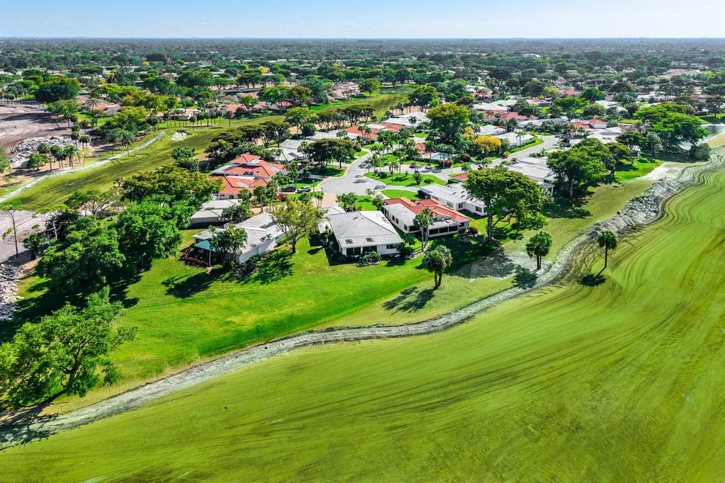 35 Estate Drive Boynton Beach FL 33436