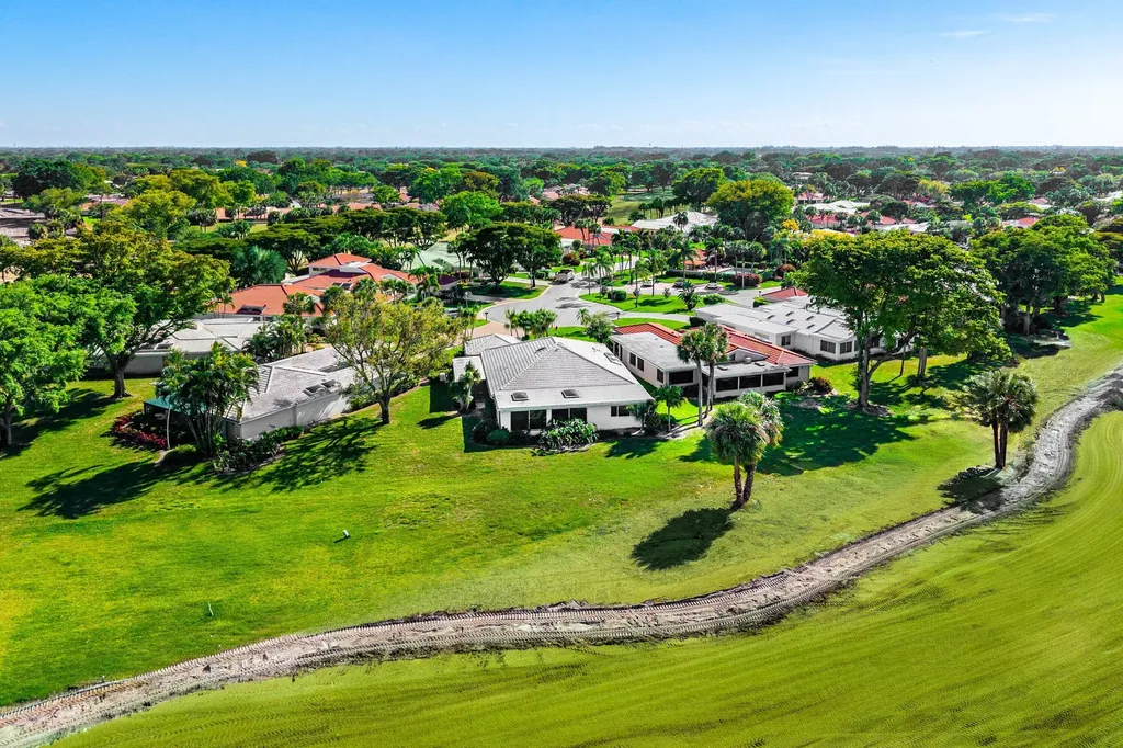 35 Estate Drive Boynton Beach FL 33436