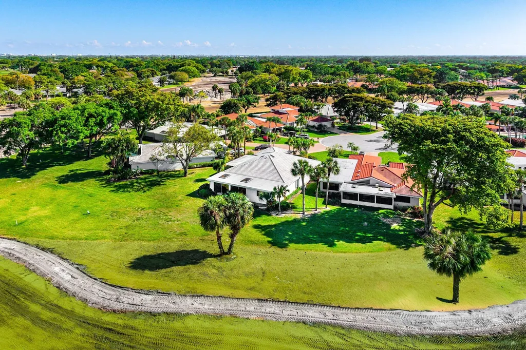 35 Estate Drive Boynton Beach FL 33436