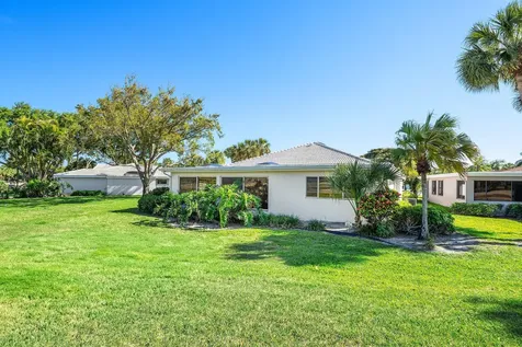 35 Estate Drive Boynton Beach FL 33436