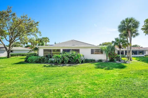 35 Estate Drive Boynton Beach FL 33436