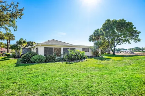 35 Estate Drive Boynton Beach FL 33436