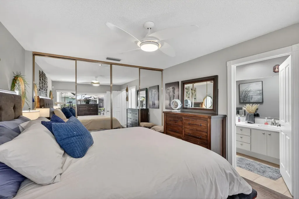 1242 NW Sun Terrace Circle Port St Lucie FL 34986
