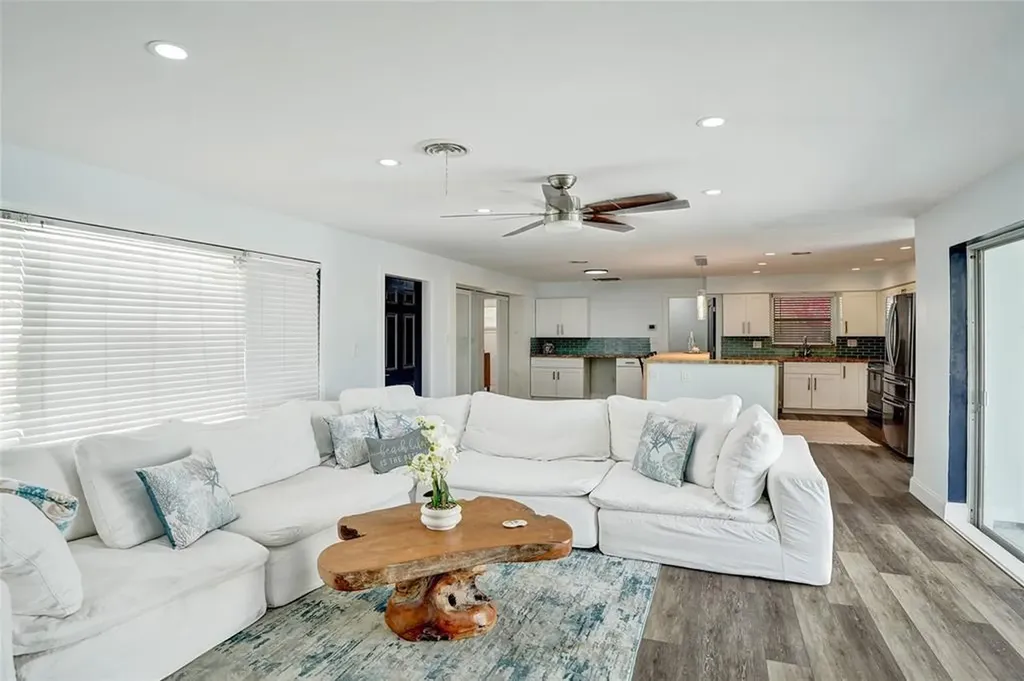 1710 SW 6th Avenue Pompano Beach FL 33060