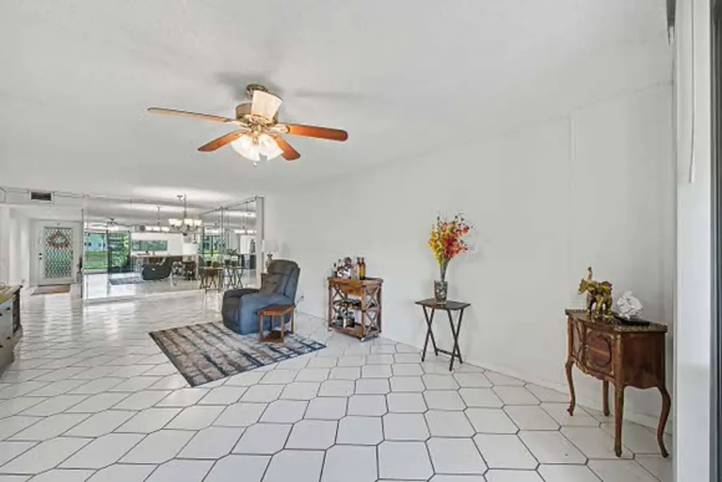 15244 Lakes Of Delray Boulevard Delray Beach FL 33484