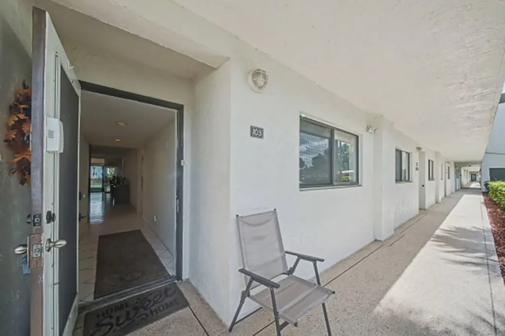 15244 Lakes Of Delray Boulevard Delray Beach FL 33484