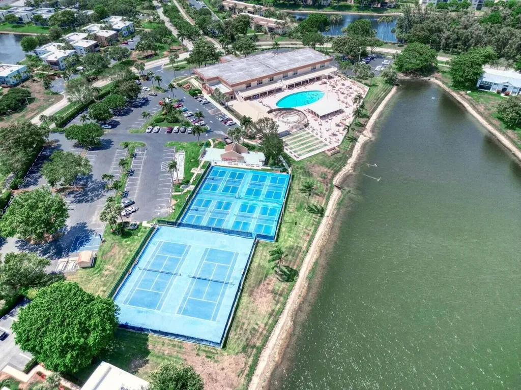 15244 Lakes Of Delray Boulevard Delray Beach FL 33484