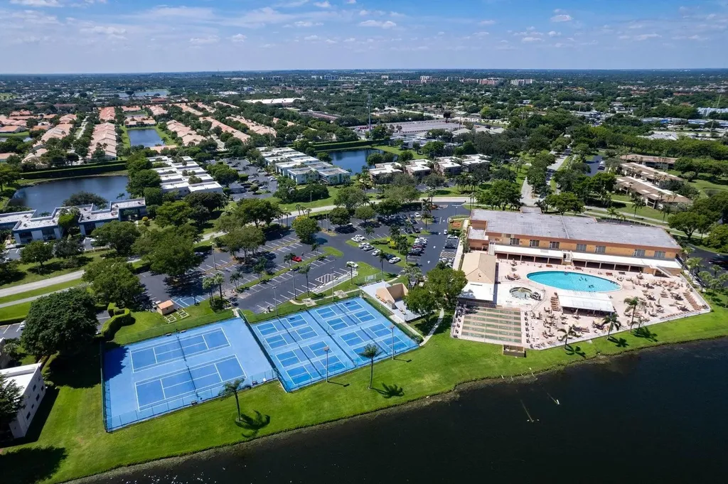 15244 Lakes Of Delray Boulevard Delray Beach FL 33484