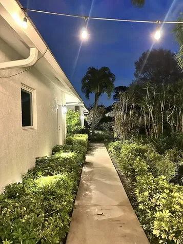 8677 Estate Drive West Palm Beach FL 33411