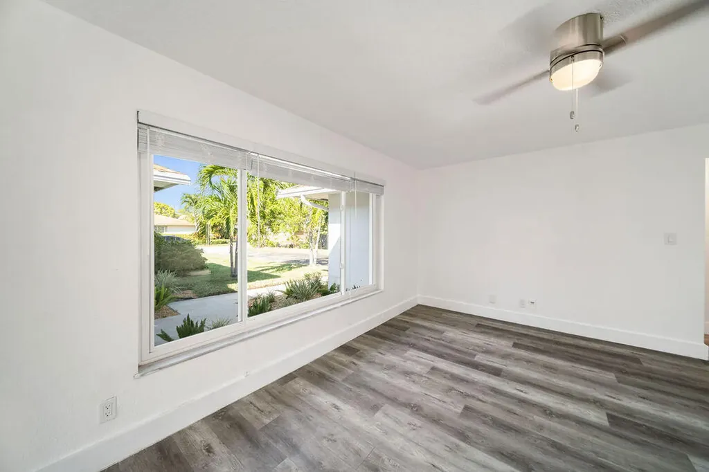 518 Kingbird Circle Delray Beach FL 33444