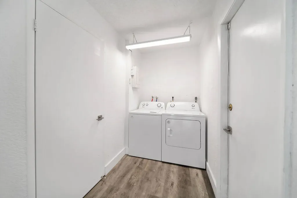 518 Kingbird Circle Delray Beach FL 33444