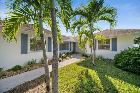 518 Kingbird Circle Delray Beach FL 33444