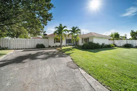 518 Kingbird Circle Delray Beach FL 33444