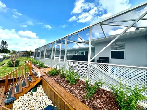 141 NE Sagamore Terrace Port St Lucie FL 34983