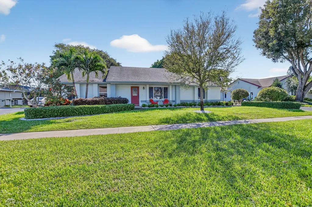18298 102nd Way Boca Raton FL 33498