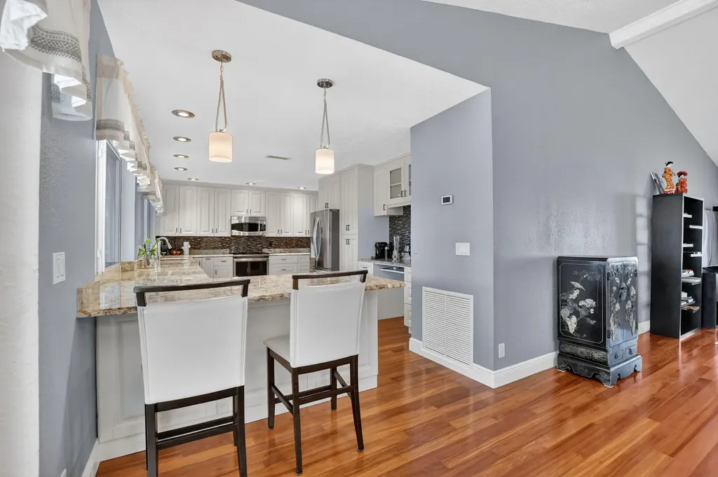 18298 102nd Way Boca Raton FL 33498