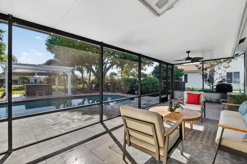 18298 102nd Way Boca Raton FL 33498