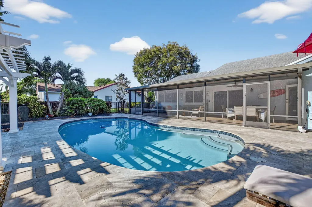 18298 102nd Way Boca Raton FL 33498