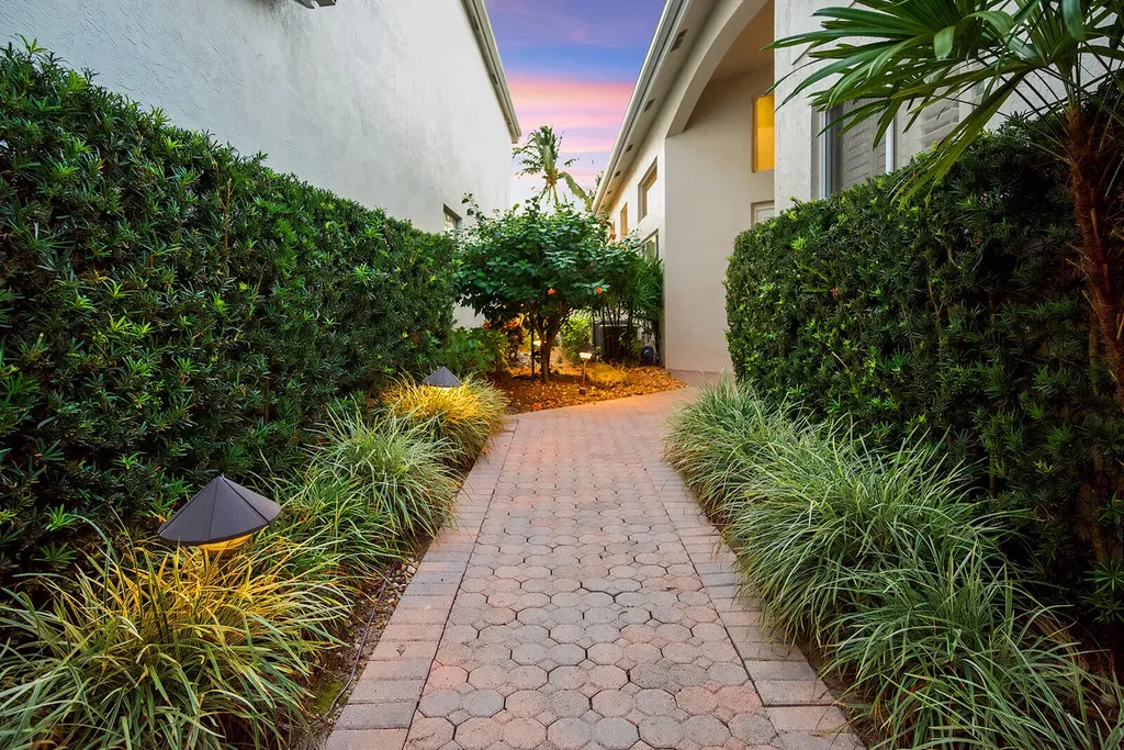 17051 Grand Bay Drive Boca Raton FL 33496