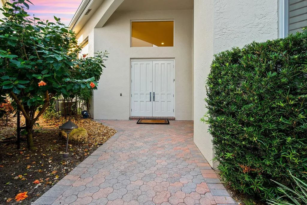 17051 Grand Bay Drive Boca Raton FL 33496