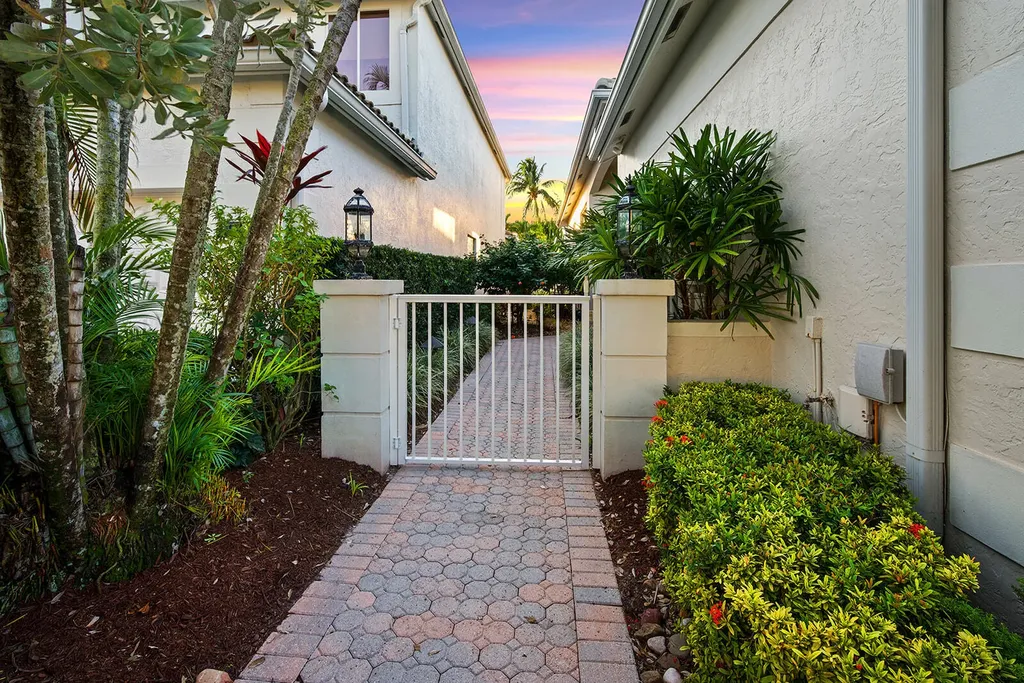 17051 Grand Bay Drive Boca Raton FL 33496