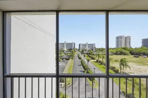 5059 N Hwy A1a Hutchinson Island FL 34949