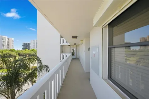 5059 N Hwy A1a Hutchinson Island FL 34949