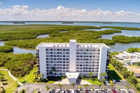 5059 N Hwy A1a Hutchinson Island FL 34949