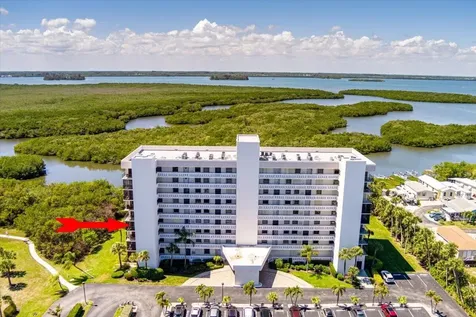 5059 N Hwy A1a Hutchinson Island FL 34949