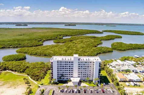 5059 N Hwy A1a Hutchinson Island FL 34949
