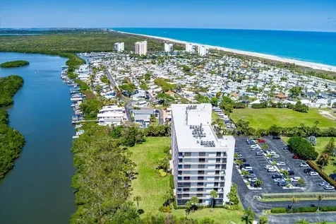 5059 N Hwy A1a Hutchinson Island FL 34949