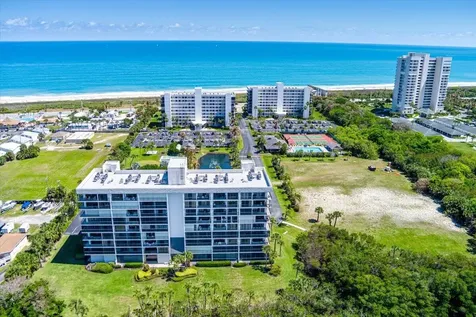 5059 N Hwy A1a Hutchinson Island FL 34949