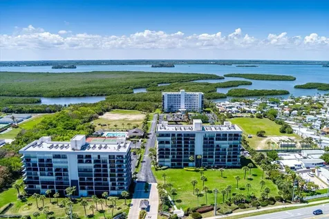 5059 N Hwy A1a Hutchinson Island FL 34949