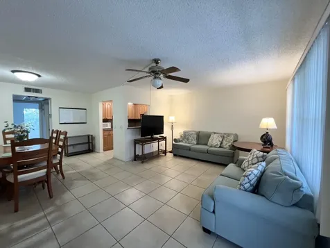 4023 Berkshire B Deerfield Beach FL 33442