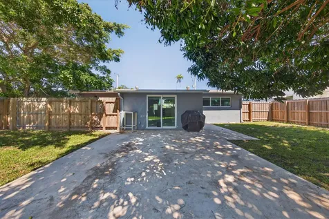 1908 NE 26th Street Wilton Manors FL 33305