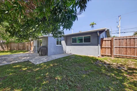 1908 NE 26th Street Wilton Manors FL 33305